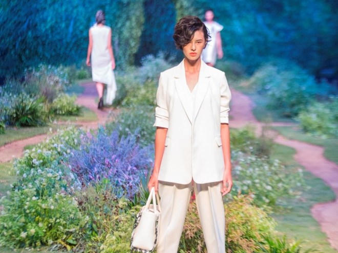 100 thiết kế sẽ “bùng nổ” tại show diễn Thu Đông- Tomorrowland