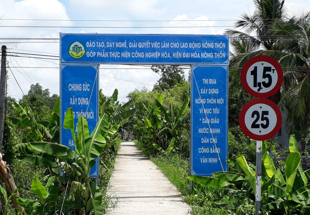 Huyện Trần Văn Thời (Cà Mau) tích cực huy động nguồn lực xây dựng nông thôn mới