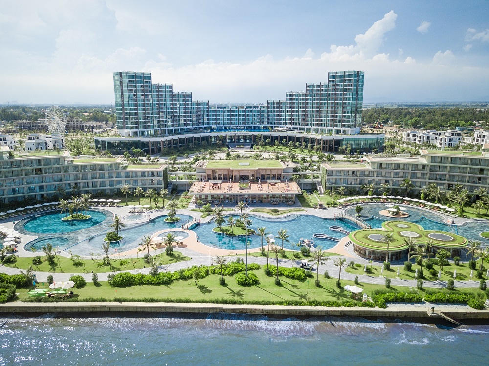 FLC Hotels & Resorts gây “sốt” với gói ưu đãi “1700 đêm phòng giá 0 đồng”
