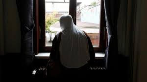 Châu Âu đau đầu vì bài toán vợ, con của phần tử IS muốn hồi hương