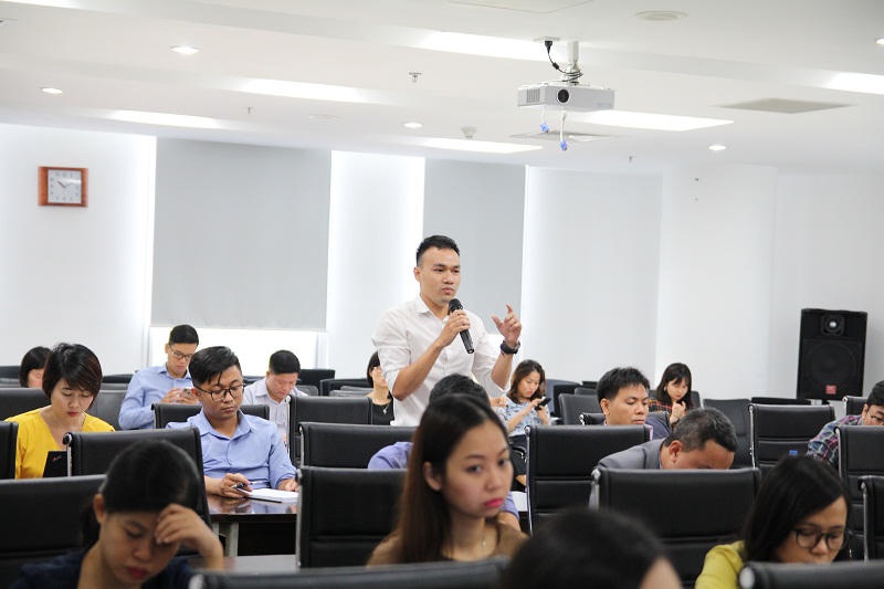 Bà Mai Kiều Liên: "Tôi không bi quan về ngành sữa, thị phần Vinamilk hiện đã chiếm 58-59%"