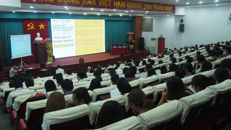 Tìm giải pháp phát triển Y học gia đình tại Việt Nam