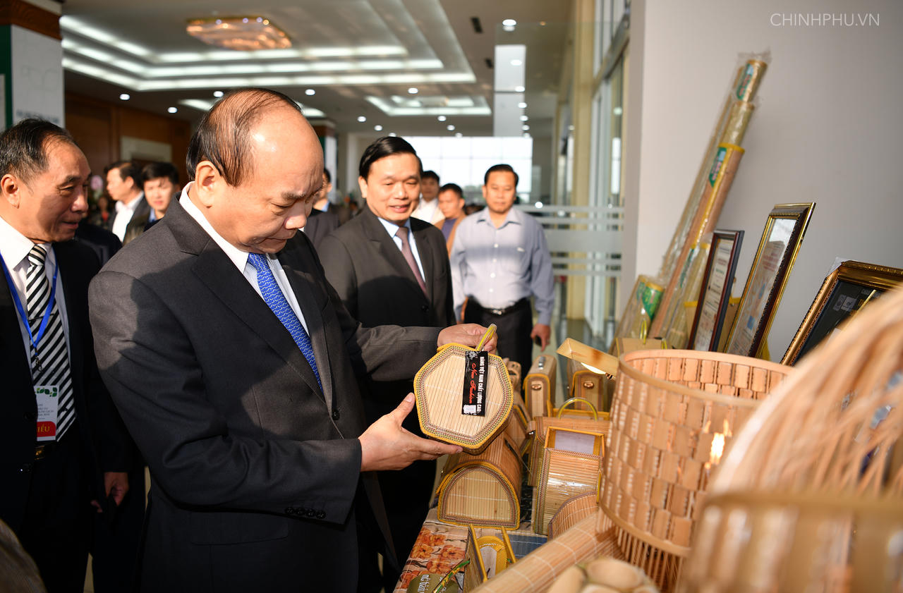 Chùm ảnh: Thủ tướng dự hội nghị xúc tiến đầu tư tỉnh Cao Bằng