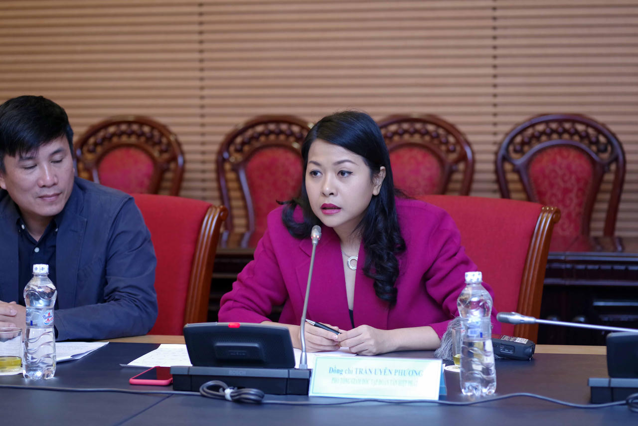 Tọa đàm “Tạo đà cho doanh nghiệp tư nhân phát triển”