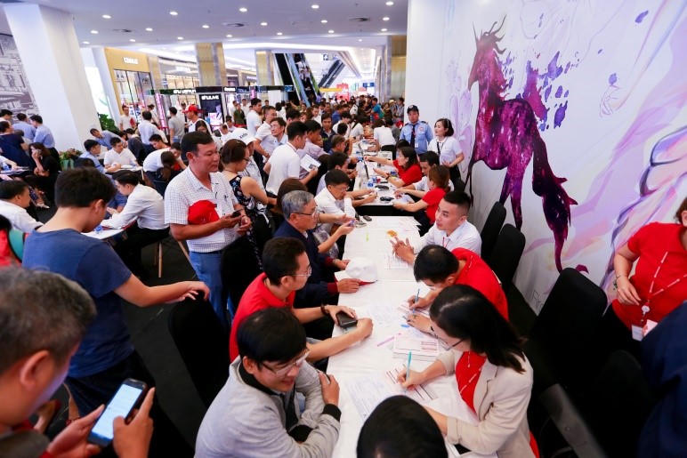 Màn trình diễn đẳng cấp của xe Việt VinFast tại TP.HCM