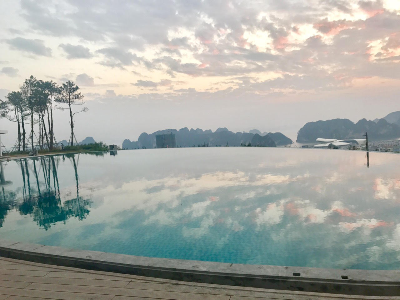 Cận cảnh tiến độ dự án FLC Grand Hotel Halong trước ngày khai trương