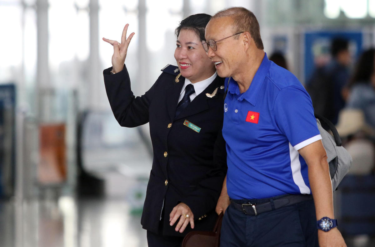 Tuyển Việt Nam sang Malaysia đá chung kết AFF Cup