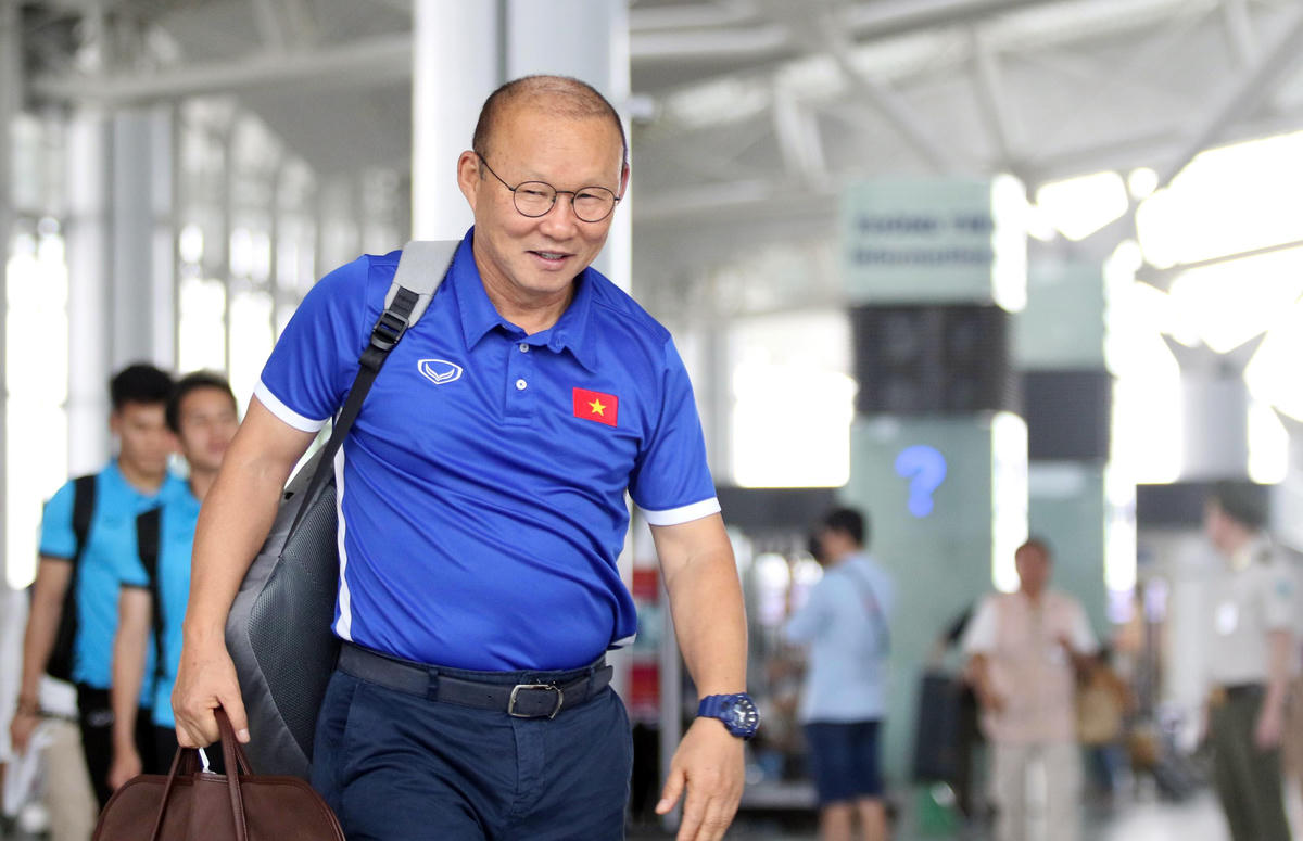 Tuyển Việt Nam sang Malaysia đá chung kết AFF Cup