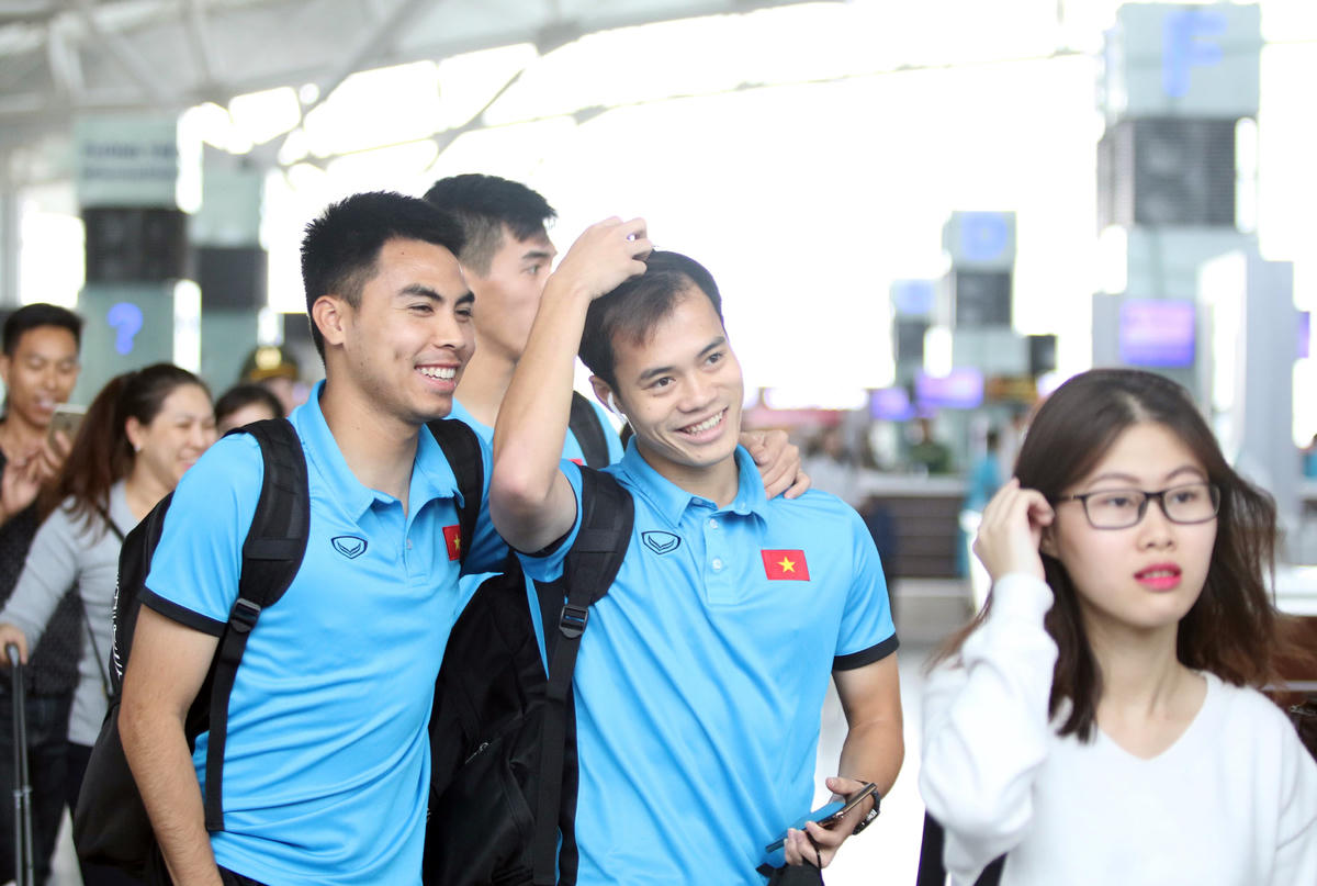 Tuyển Việt Nam sang Malaysia đá chung kết AFF Cup