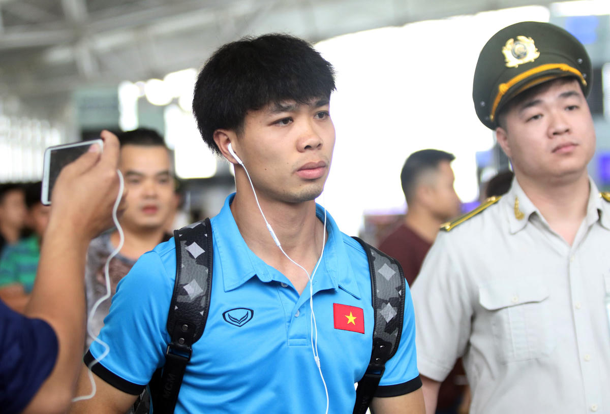 Tuyển Việt Nam sang Malaysia đá chung kết AFF Cup