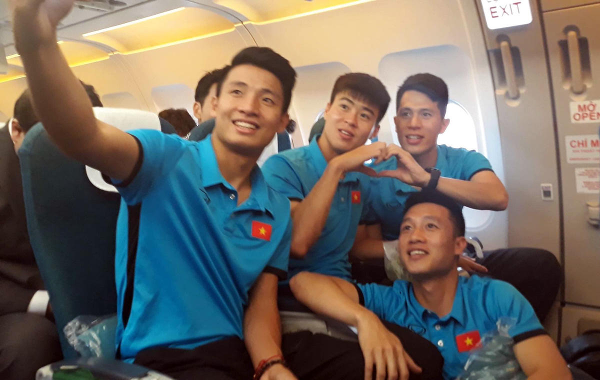 Tuyển Việt Nam sang Malaysia đá chung kết AFF Cup