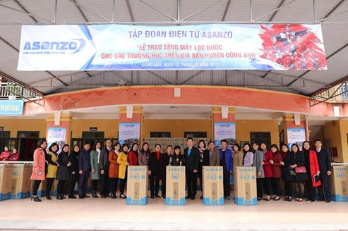 Asanzo trao liền tay 1 tỷ đồng thưởng nóng cho tuyển Việt Nam