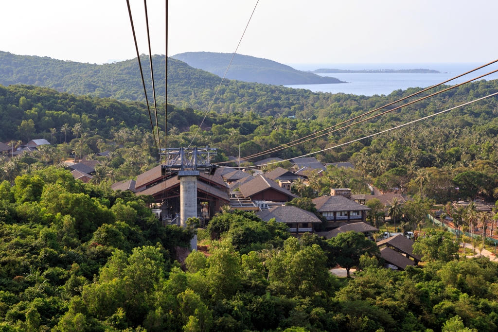 Vi vu cáp treo, tận hưởng ẩm thực Hòn Thơm với giá ưu đãi khủng mùa Noel 2018