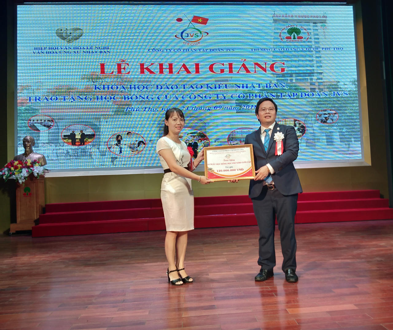 Trường Cao đẳng Y Dược Phú Thọ cam kết việc làm cho sinh viên