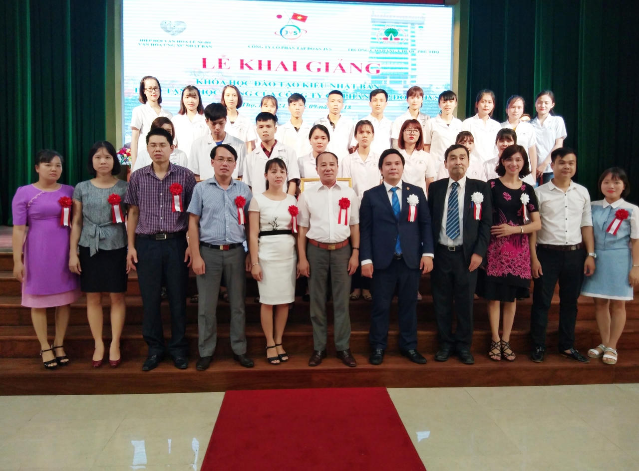 Trường Cao đẳng Y Dược Phú Thọ cam kết việc làm cho sinh viên