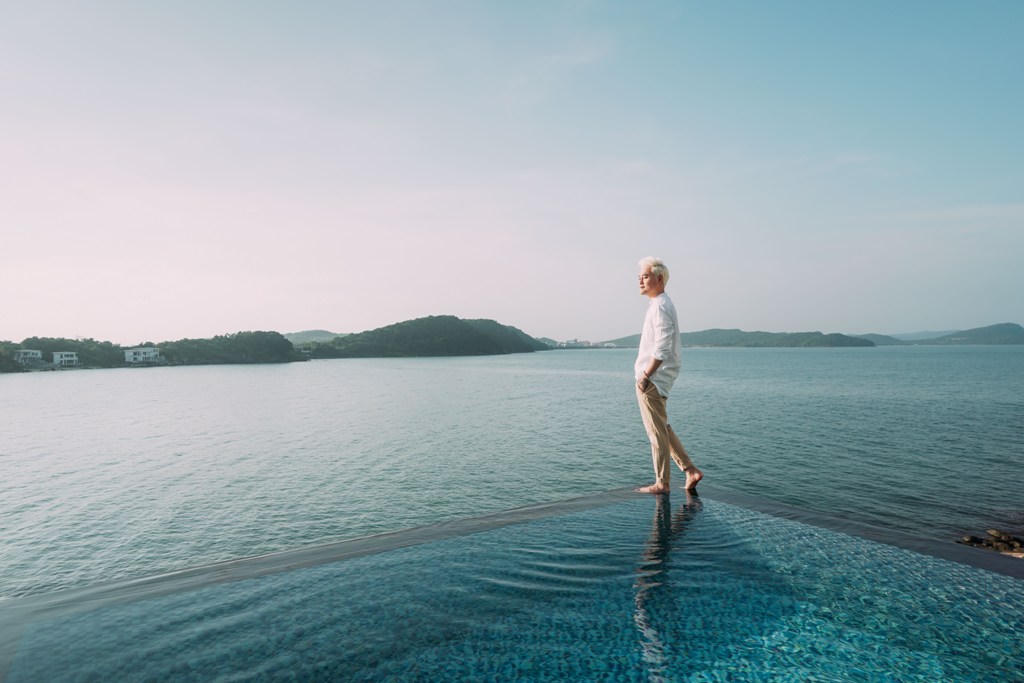 Ca sĩ Quang Vinh chia sẻ bí quyết du lịch tại Bãi Kem, Mũi Ông Đội ở Nam Phú Quốc