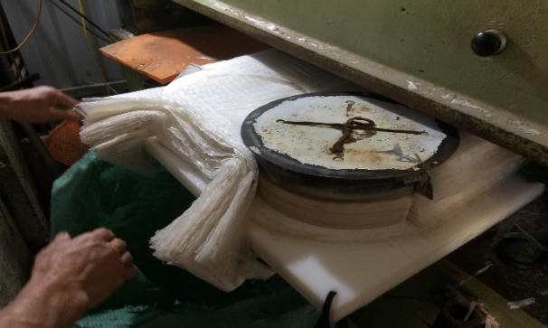 Bánh đa nem Ngự Câu: Nhộn nhịp chuẩn bị hàng Tết