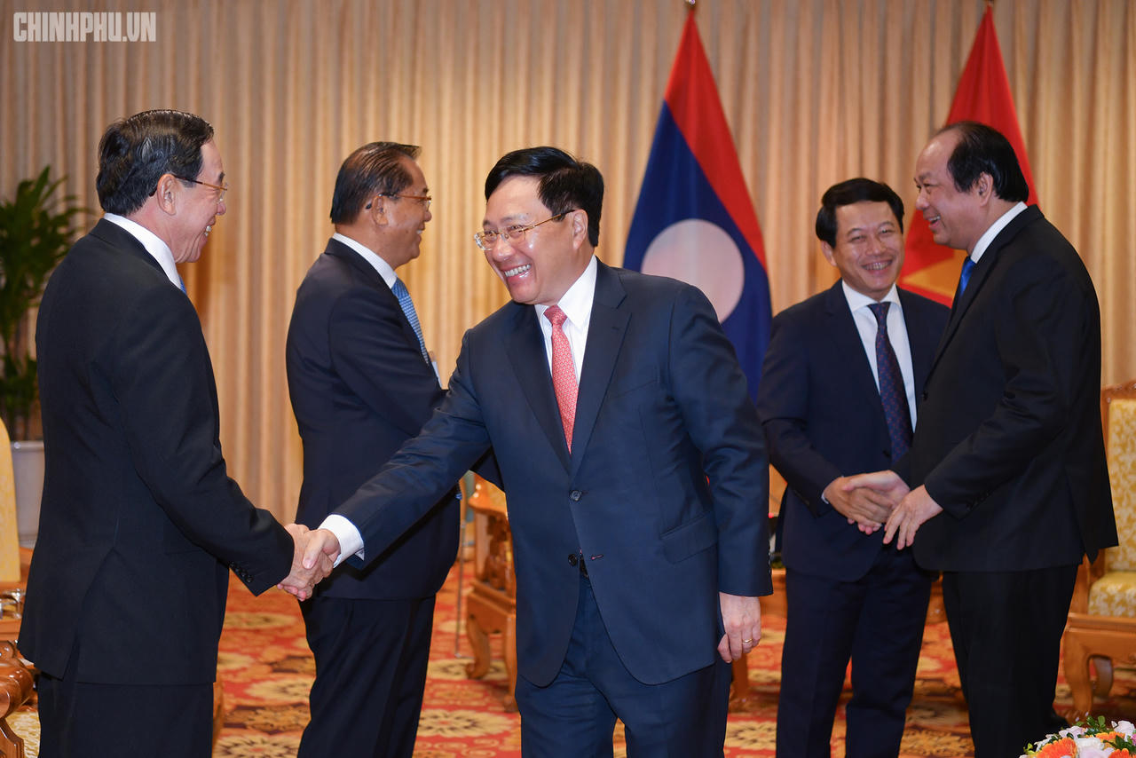 Hai Thủ tướng đồng chủ trì Kỳ họp 41 Ủy ban Liên Chính phủ Việt Nam - Lào