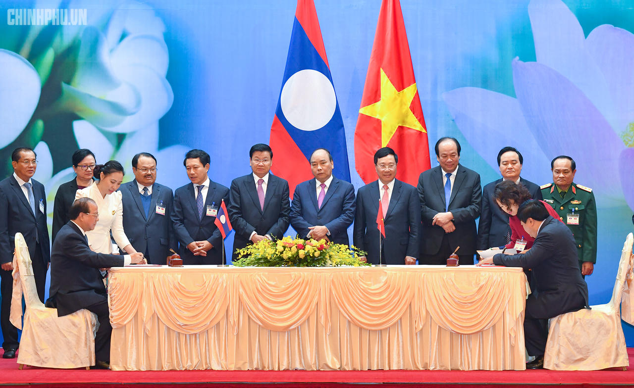 Hai Thủ tướng đồng chủ trì Kỳ họp 41 Ủy ban Liên Chính phủ Việt Nam - Lào