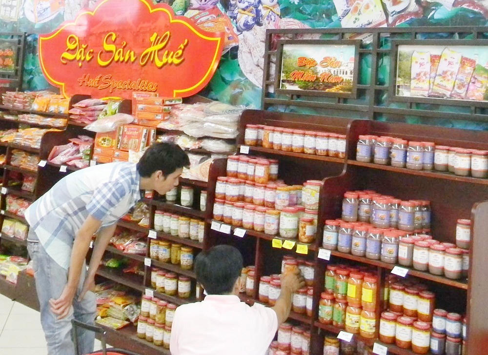 Đặc sản vùng, miền “ùn ùn” về Hà Nội ngày áp Tết 