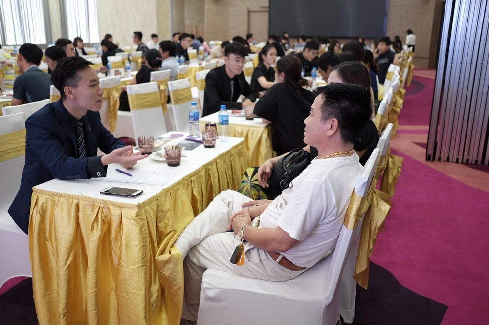 Du lịch nghỉ dưỡng 5 sao, quà an dưỡng quý tặng đấng sinh thành 