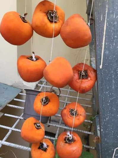 Tự vào bếp làm bánh, mứt cho mùa Tết an vui