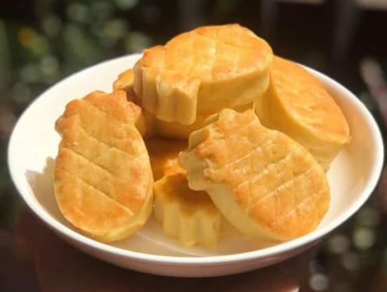 Tự vào bếp làm bánh, mứt cho mùa Tết an vui