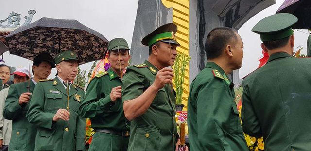 Giọt nước mắt tưởng nhớ đồng đội trên đỉnh Pò Hèn - 5