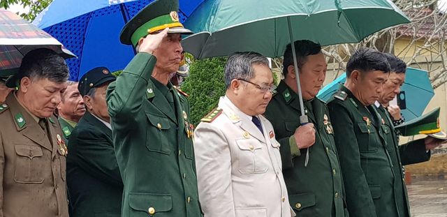 Giọt nước mắt tưởng nhớ đồng đội trên đỉnh Pò Hèn - 9