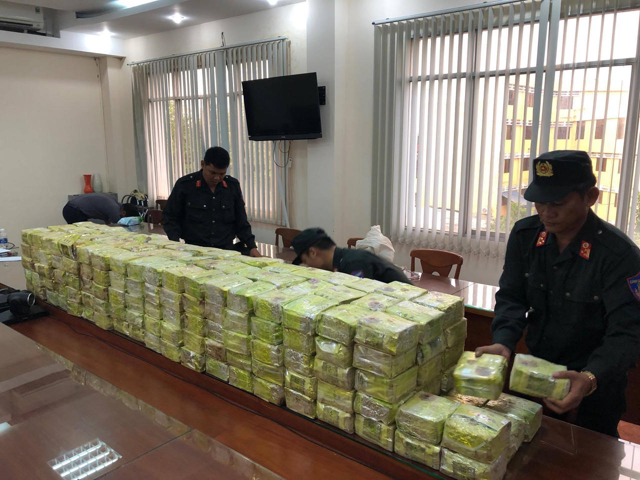 Đường đi của 300kg ma túy vừa bị bắt giữ ở TP HCM