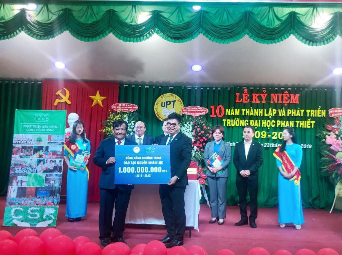 Thực hiện trách nhiệm xã hội tại Bình Thuận, Novaland song hành cùng Giáo dục & Đào tạo
