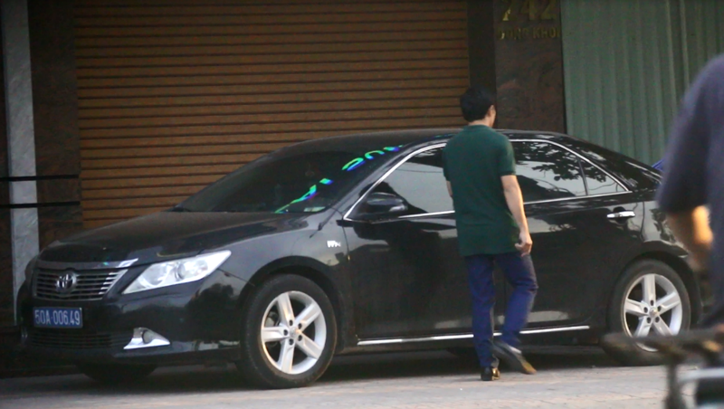 ​Vụ xe Camry biển xanh 50A-006.49 tại Biên Hòa: Xe tang vật đã bị thu biển vẫn cố tình đeo lại biển giả