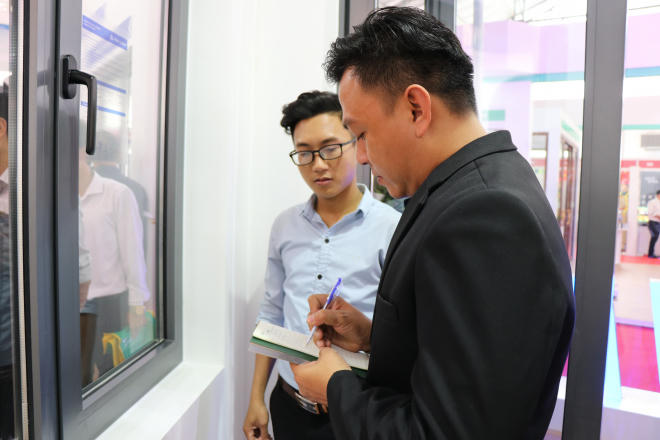 Nhôm Xingfa Quảng Đông tiếp tục ghi điểm cao tại Triển lãm quốc tế Vietbuild Hà Nội 2019 - Ảnh 7