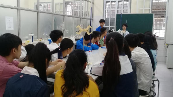 “Trải nghiệm đại học, định hướng tương lai” tại trường Đại học Bách Khoa Hà Nội