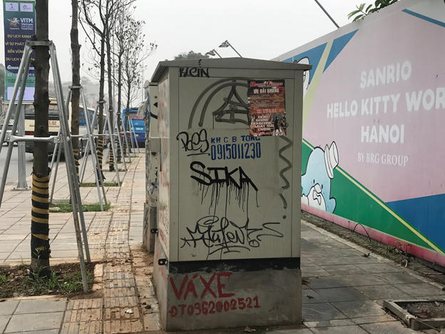 “Bút tặc” hoành hành trên tuyến đường trăm tỉ tại Hà Nội