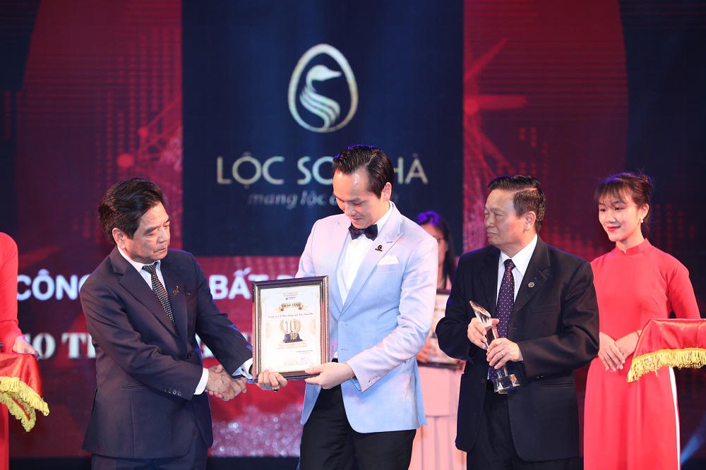 Lộc Sơn Hà Land được vinh danh Top 10 Thương hiệu uy tín, chất lượng năm 2018