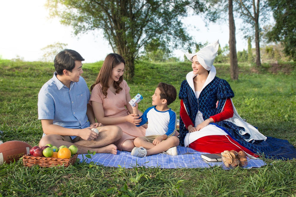 Sữa tươi Cô Gái Hà Lan và cách định vị thương hiệu từ chữ “chuẩn” 