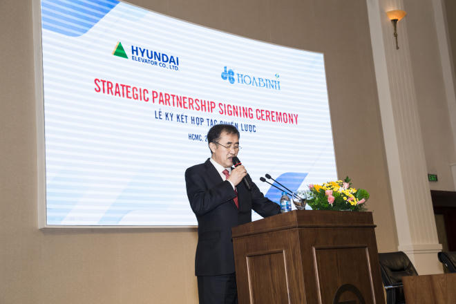 Hòa Bình ký kết thỏa thuận phát hành riêng lẻ và hợp tác chiến lược với Hyundai Elevator - Ảnh 2