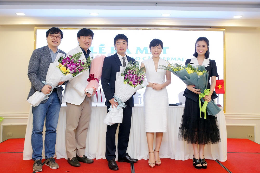 “Cô gái giờ vàng” Diệu Hương ngày càng quyến rũ