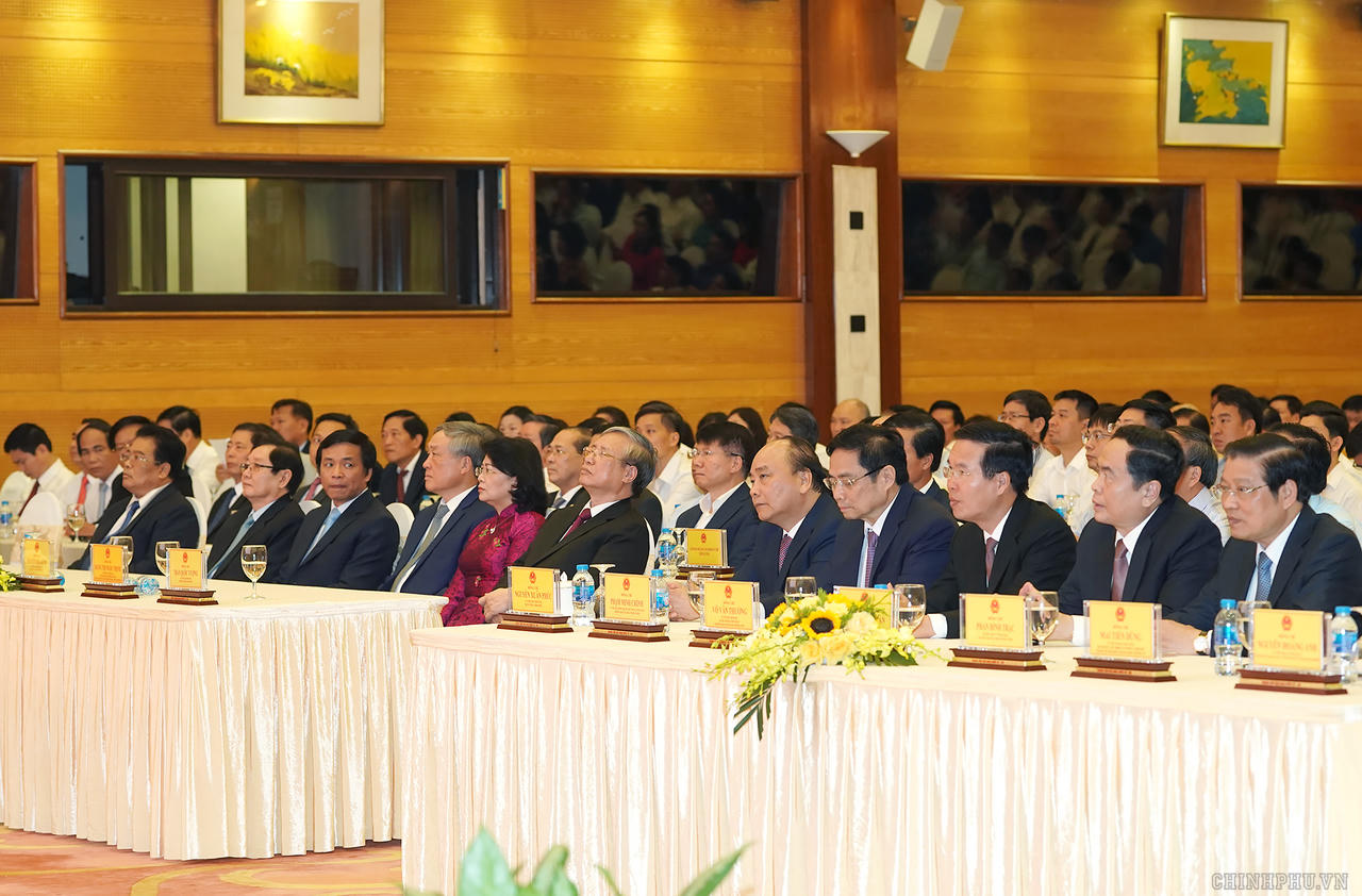 Thủ tướng: Cần xóa bỏ ngay thứ văn hóa không nhúc nhích