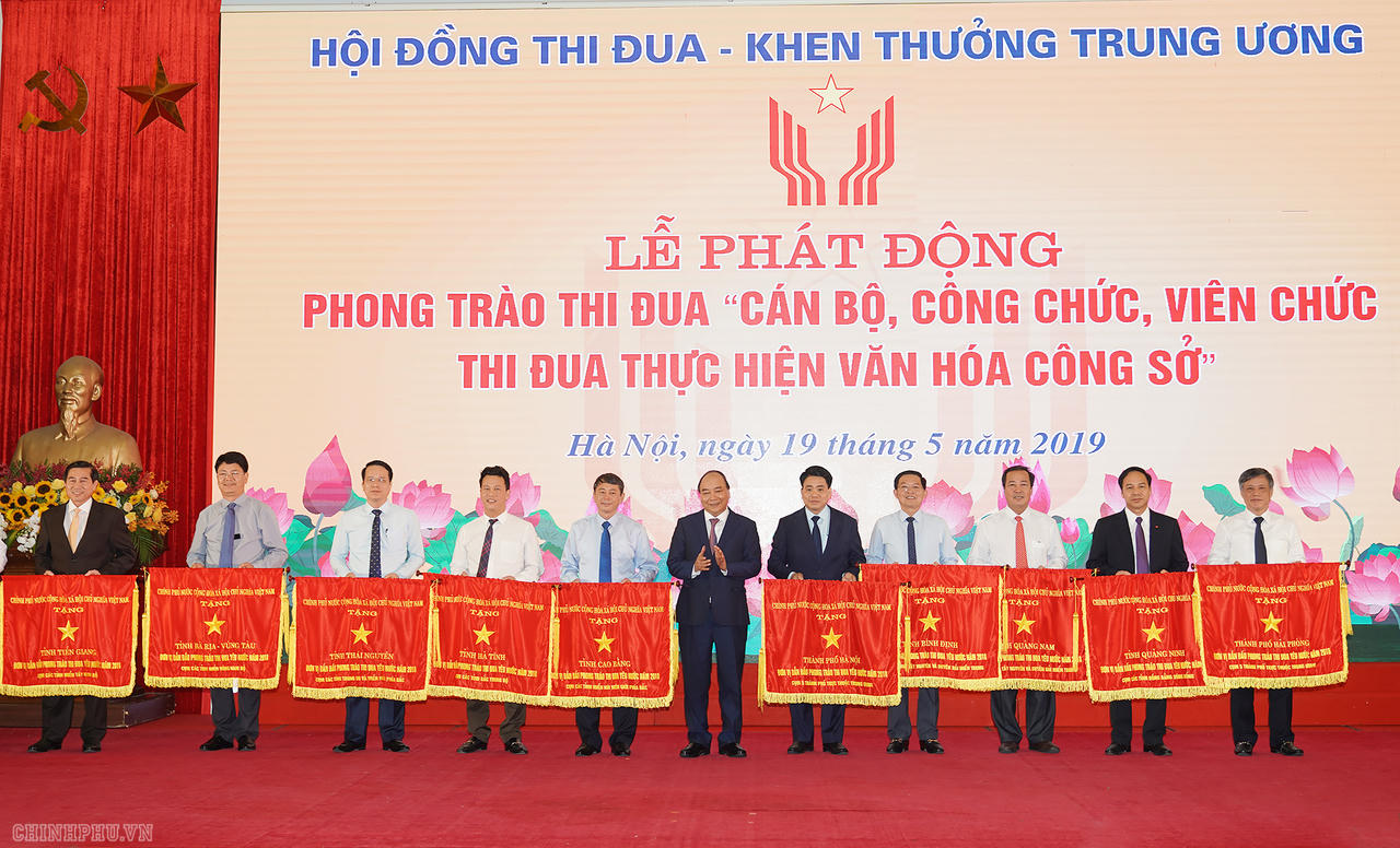 Thủ tướng: Cần xóa bỏ ngay thứ văn hóa không nhúc nhích