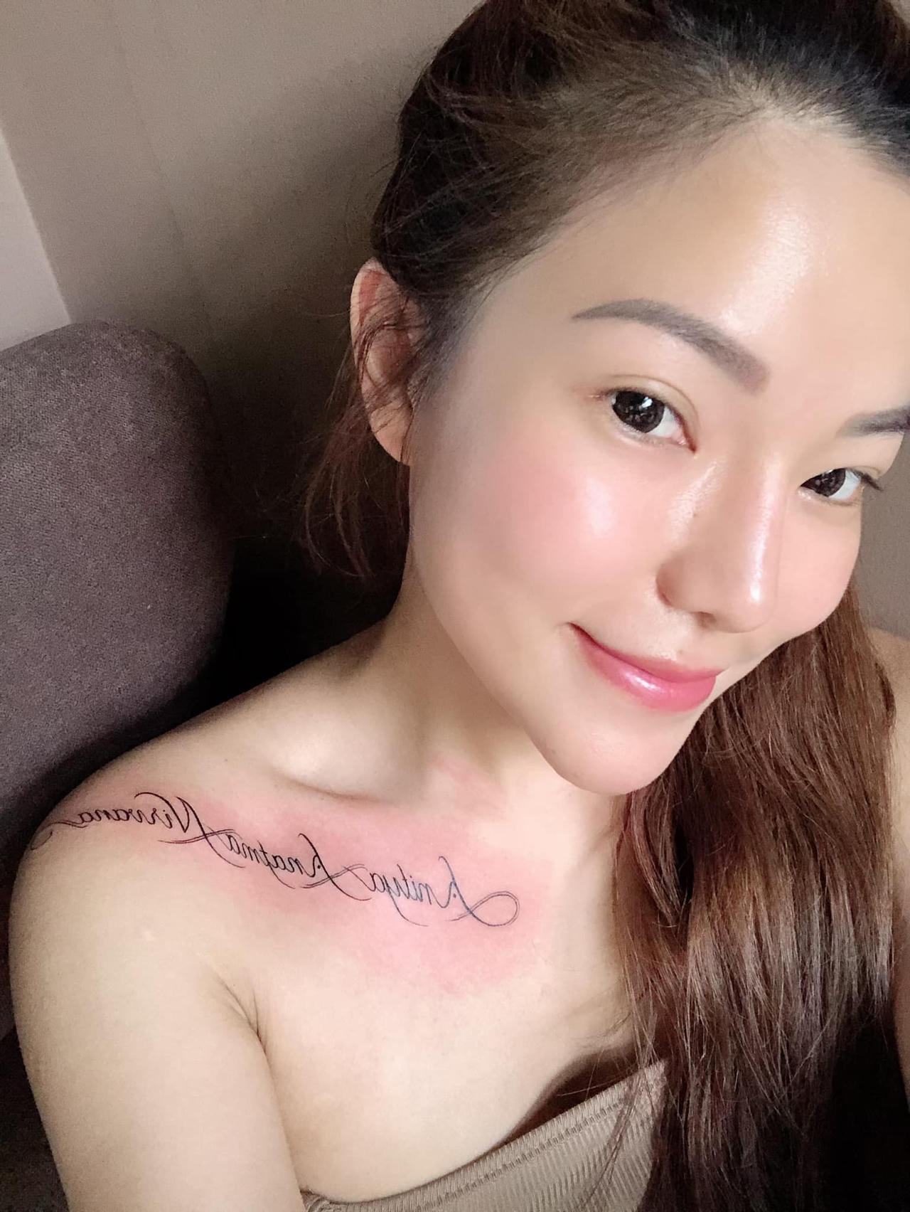 Lý Phương Châu ghi dấu kỷ niệm bằng hình xăm thứ 7