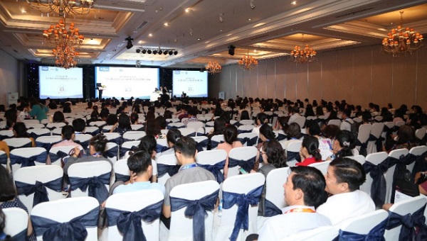 Friso chia sẻ "khuynh hướng chuẩn đoán và phòng ngừa sinh non"