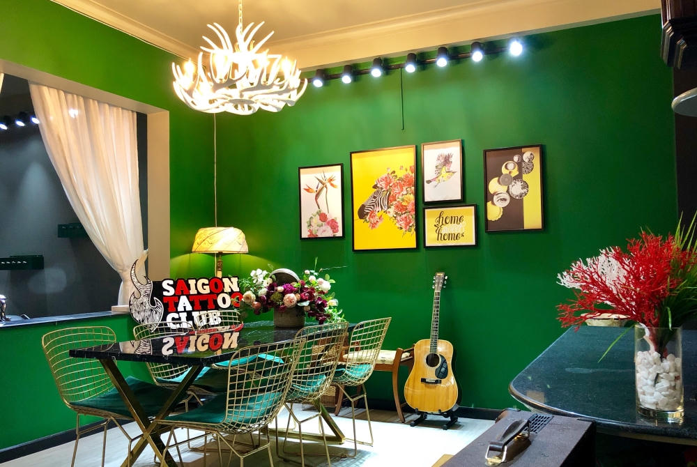 Khám phá tiệm xăm sang trọng như resort ở Sài Gòn