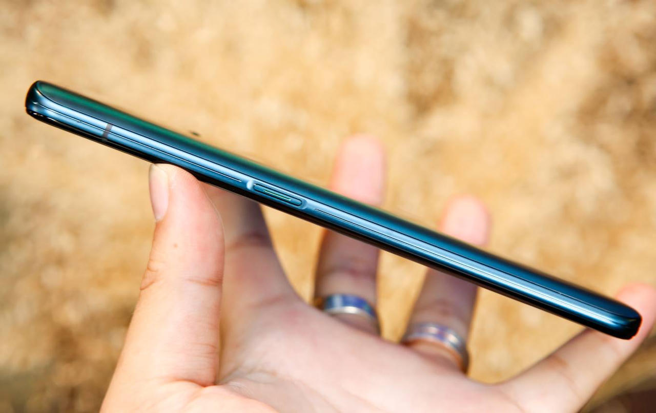 Oppo Reno về Việt Nam đầu tháng 6