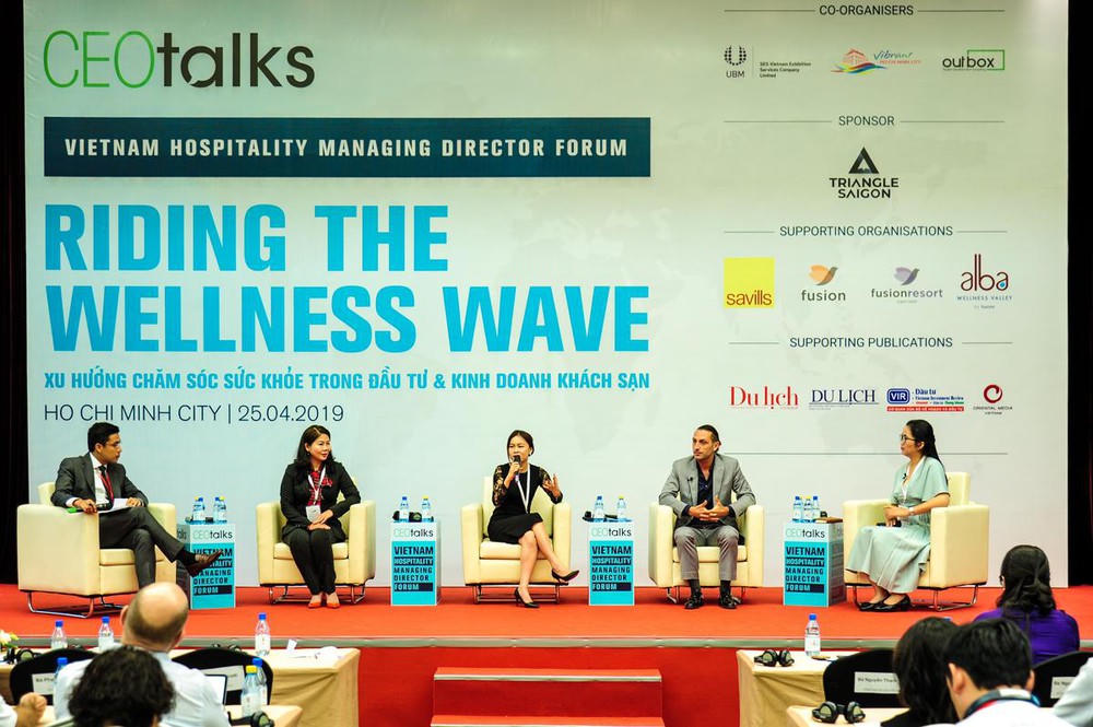 Khi thiền, yoga... vào du lịch