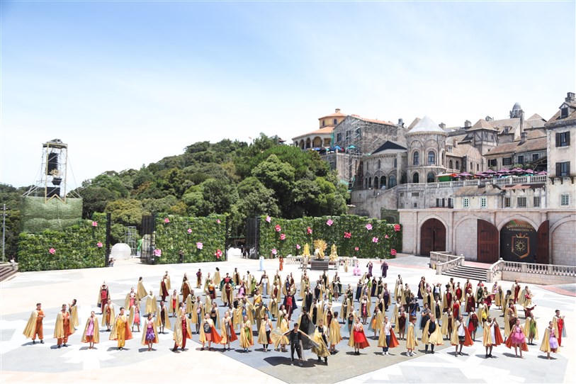 Đưa du lịch vươn tầm quốc tế, hãy bắt đầu từ những lễ hội xứng tầm