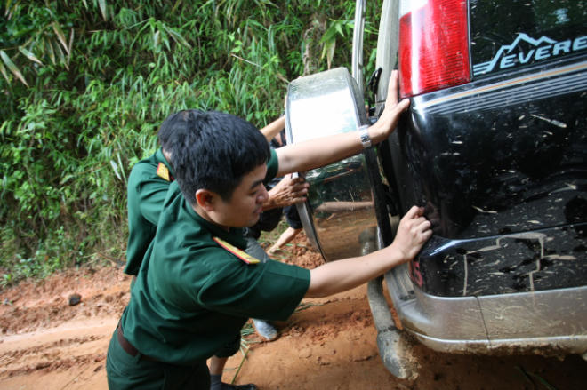Nguyễn Văn Minh - Nhà báo áo lính trên “mặt trận không khói súng” - Ảnh 3