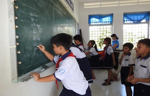 Tập huấn cho giáo viên và tổ chức lớp học cho học sinh tại Lạng Sơn, Quảng Nam và Bến Tre