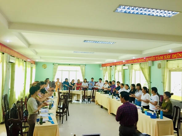 Tập huấn cho giáo viên và tổ chức lớp học cho học sinh tại Lạng Sơn, Quảng Nam và Bến Tre